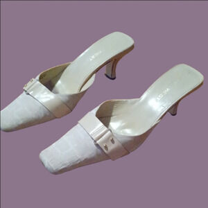 💫Nine WEST Women's Cream Heeled Mules